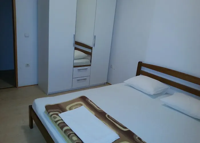 Ante Apartamento *